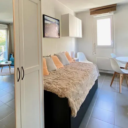 New Eden Studio En Piscine Wifi Classe 3 Etoiles Lejlighed La Ciotat